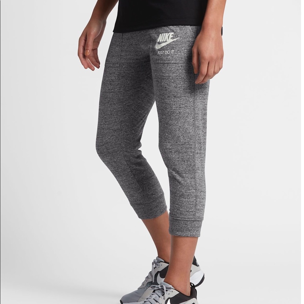 NWT Nike Vintage Crop Pants